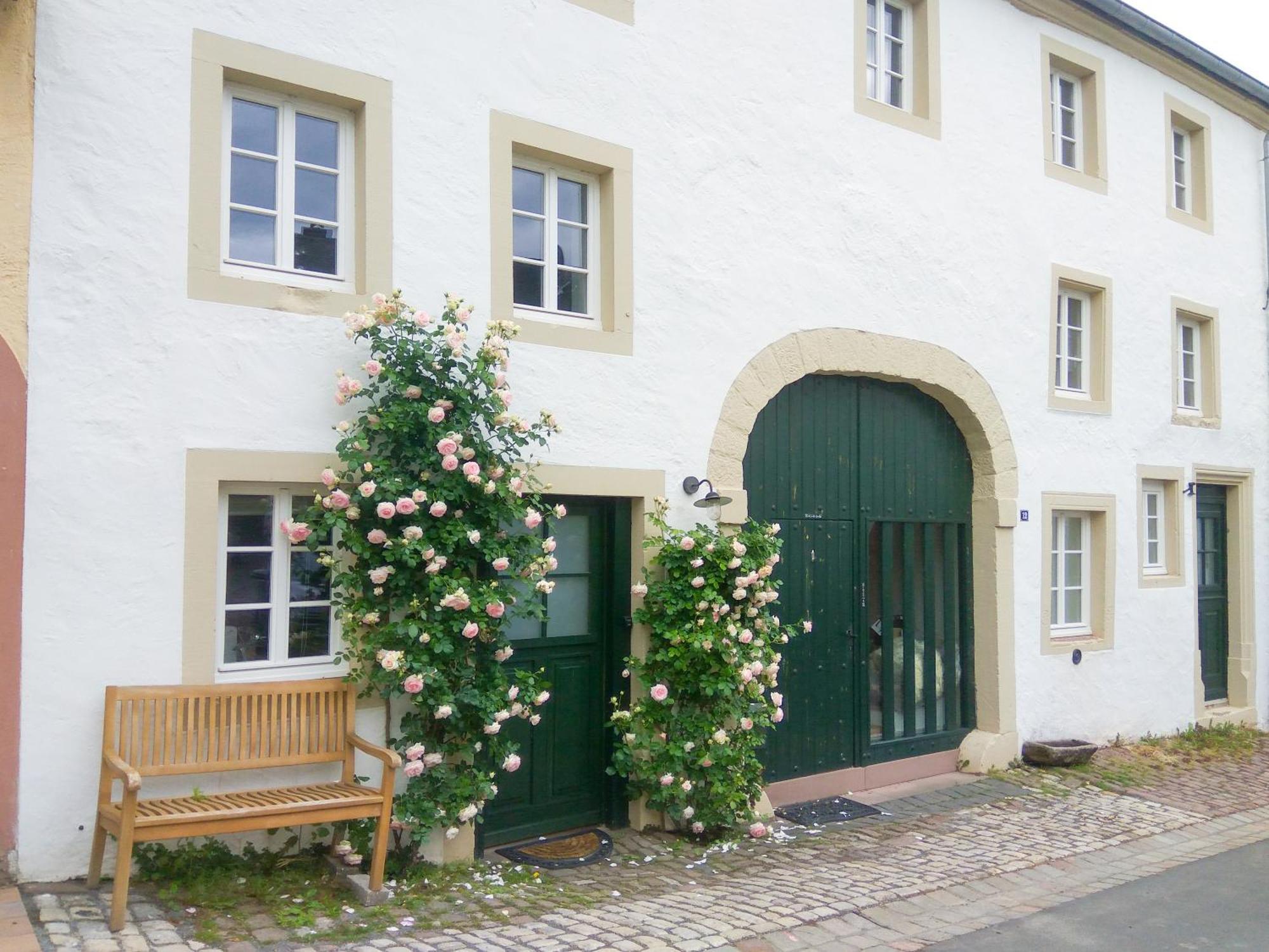 Living-In-History: Historischer Charme Und Design Dudeldorf Exterior photo